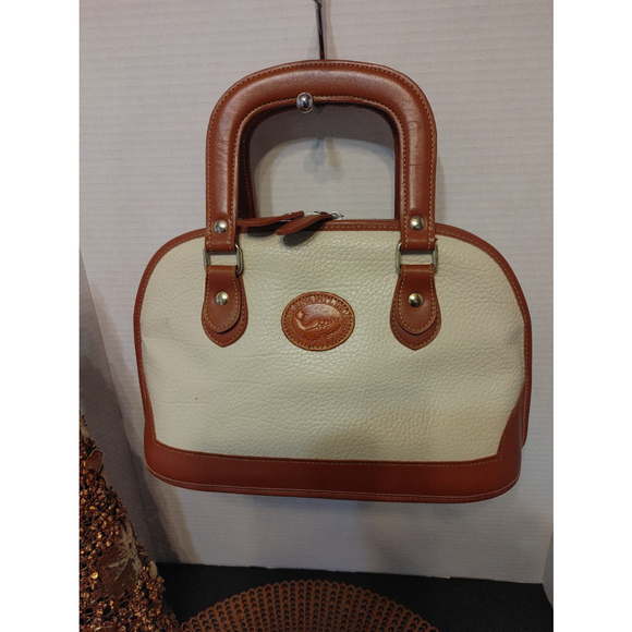 Cardinal Industries Handbags - Carina Inl. Inc. Handbag